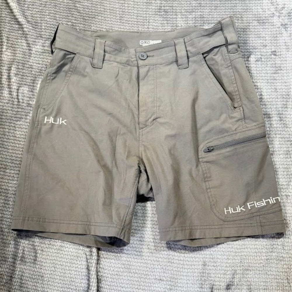 Huk Fishing Mens Performance Shorts Gray Size Small Stretch Cargo Pockets 32X7.